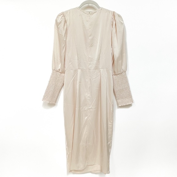 Plunge Tie Front Long Sleeve Midi Dress - Picture 4 of 9